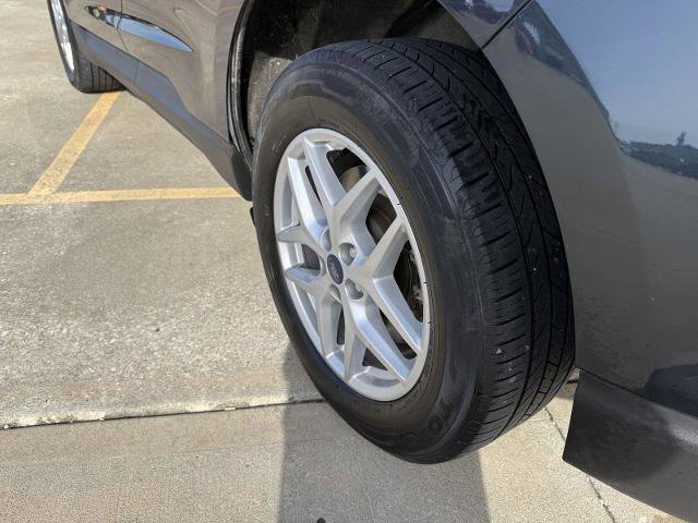 Certified 2022 Ford Edge SEL w/ Convenience Package AWD/4WD image 6
