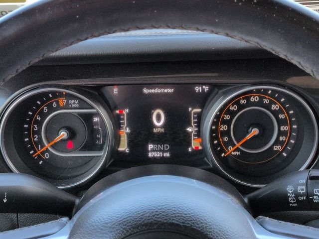 Used 2019 Jeep Wrangler Unlimited Sahara AWD/4WD image 25