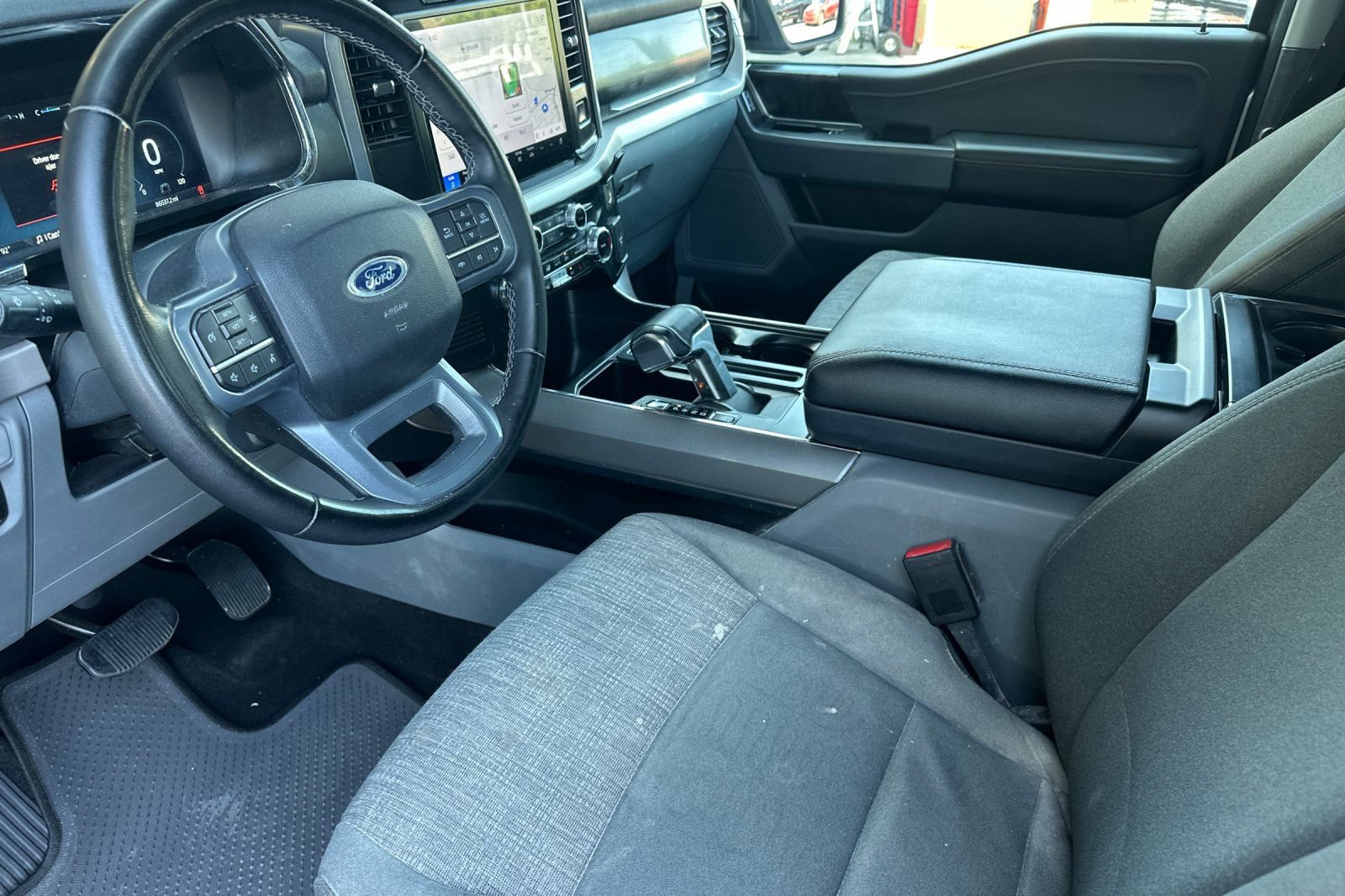 Certified 2023 Ford F150 Lightning XLT AWD/4WD image 9