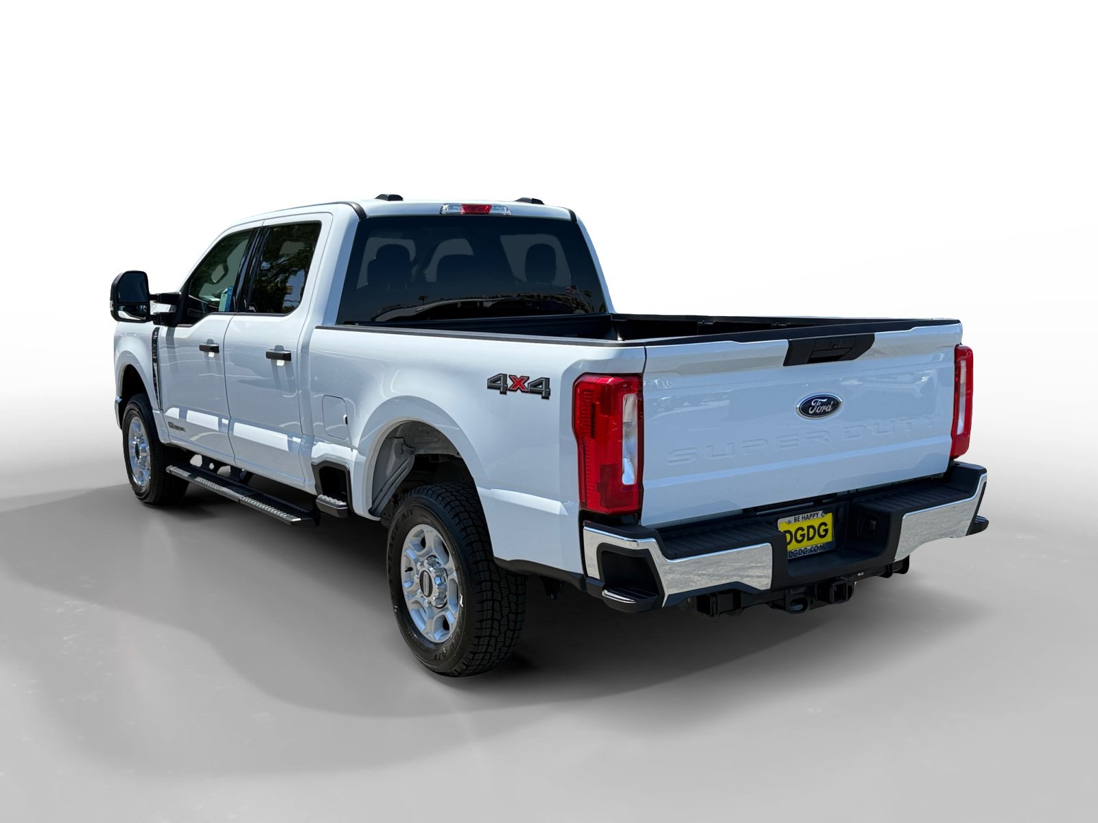 Certified 2025 Ford F250 XLT AWD/4WD image 3
