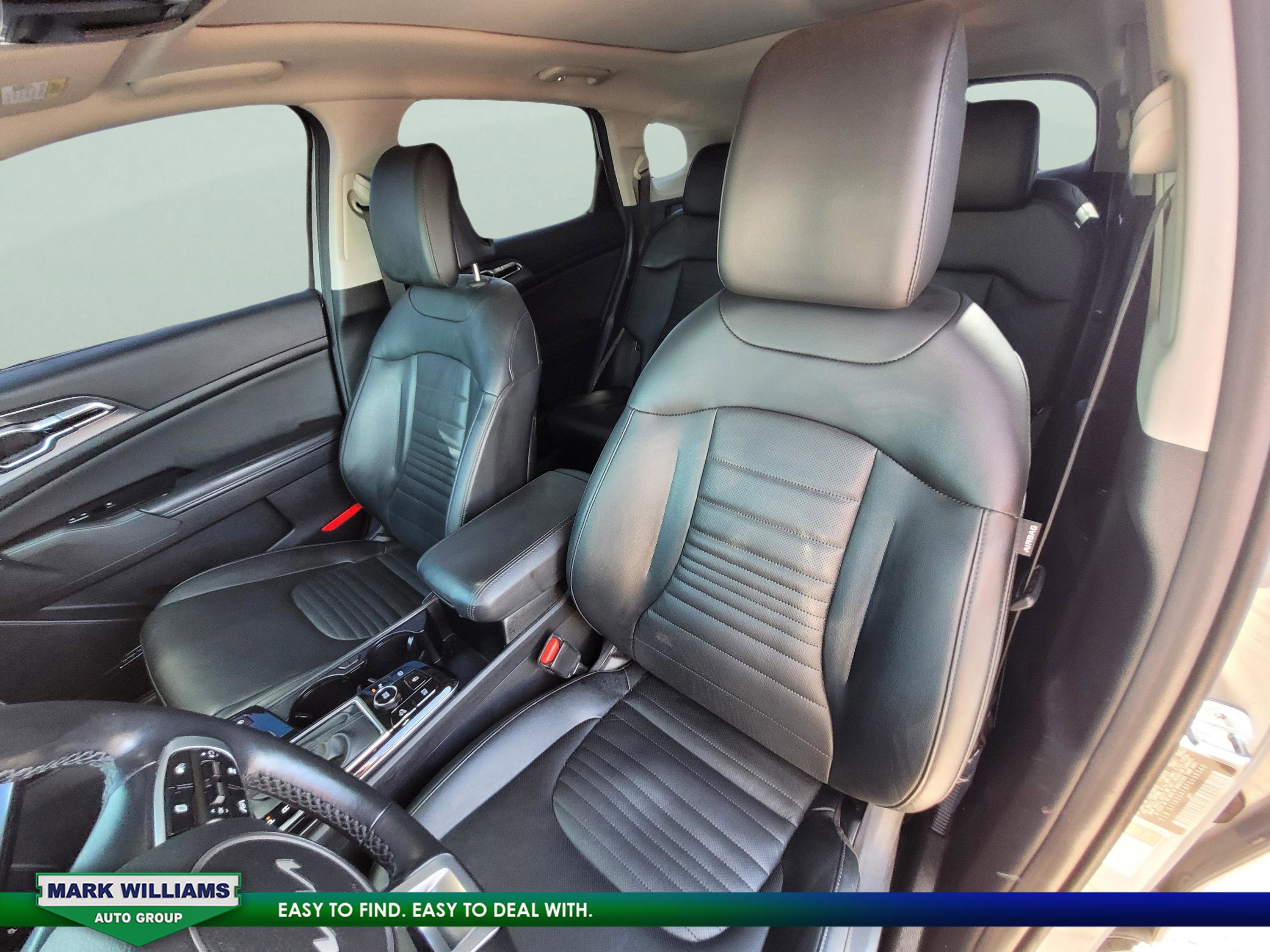 Used 2023 Kia Sportage SX image 36