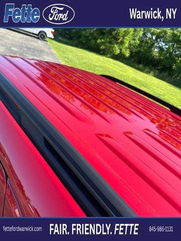 Certified 2022 Ford Explorer XLT w/ Class IV Trailer Tow Package AWD/4WD image 13