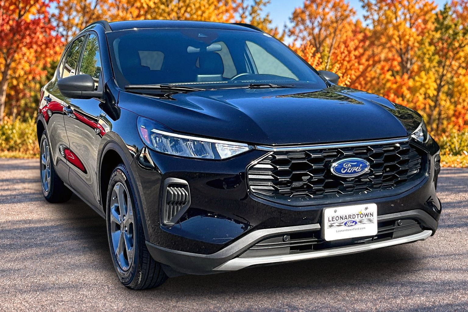 Certified 2025 Ford Escape ST-Line FWD image 14