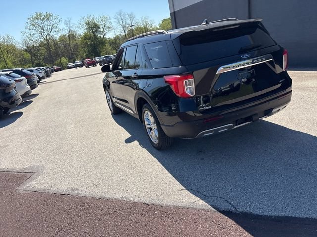 Certified 2024 Ford Explorer XLT w/ Equipment Group 202A AWD/4WD image 27