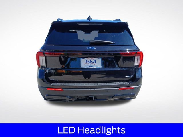 Certified 2025 Ford Explorer ST-Line AWD/4WD image 8