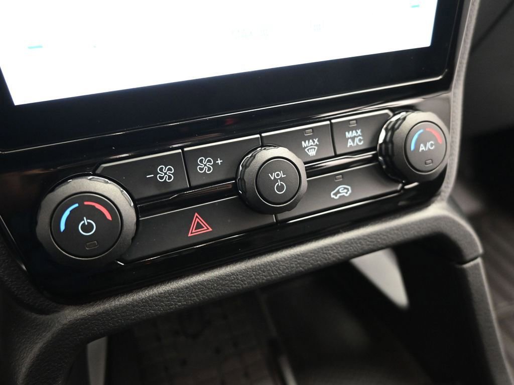 Certified 2024 Ford Ranger Lariat w/ FX4 Off-Road Package image 44