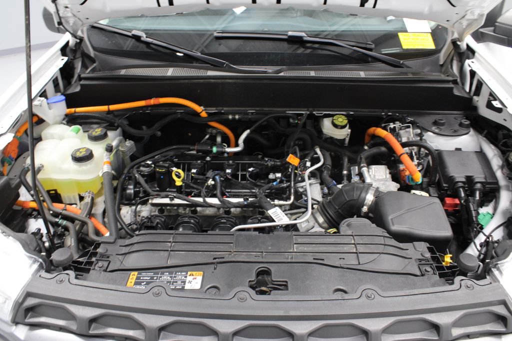 Certified 2024 Ford Maverick XLT FWD image 13