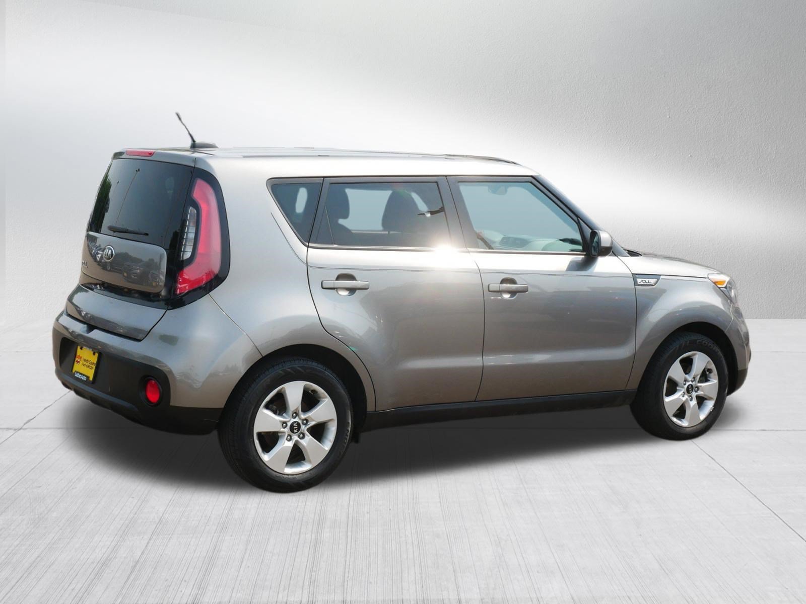 Used 2018 Kia Soul FWD image 7