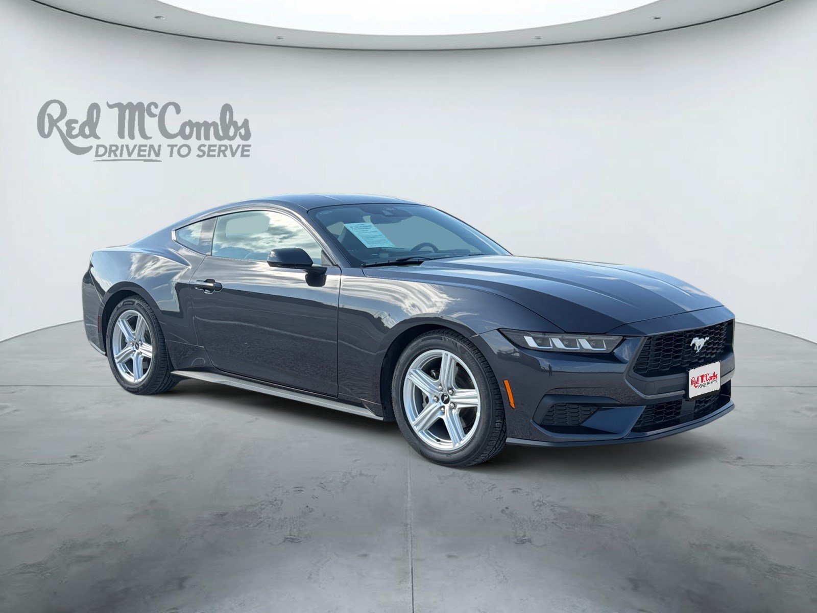 Certified 2024 Ford Mustang Coupe RWD image 3