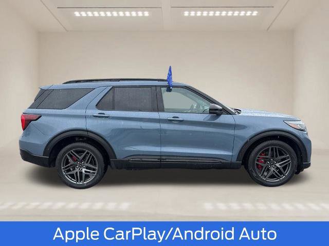 Certified 2025 Ford Explorer ST AWD/4WD image 11