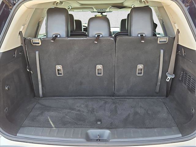Used 2023 Nissan Pathfinder Platinum image 9