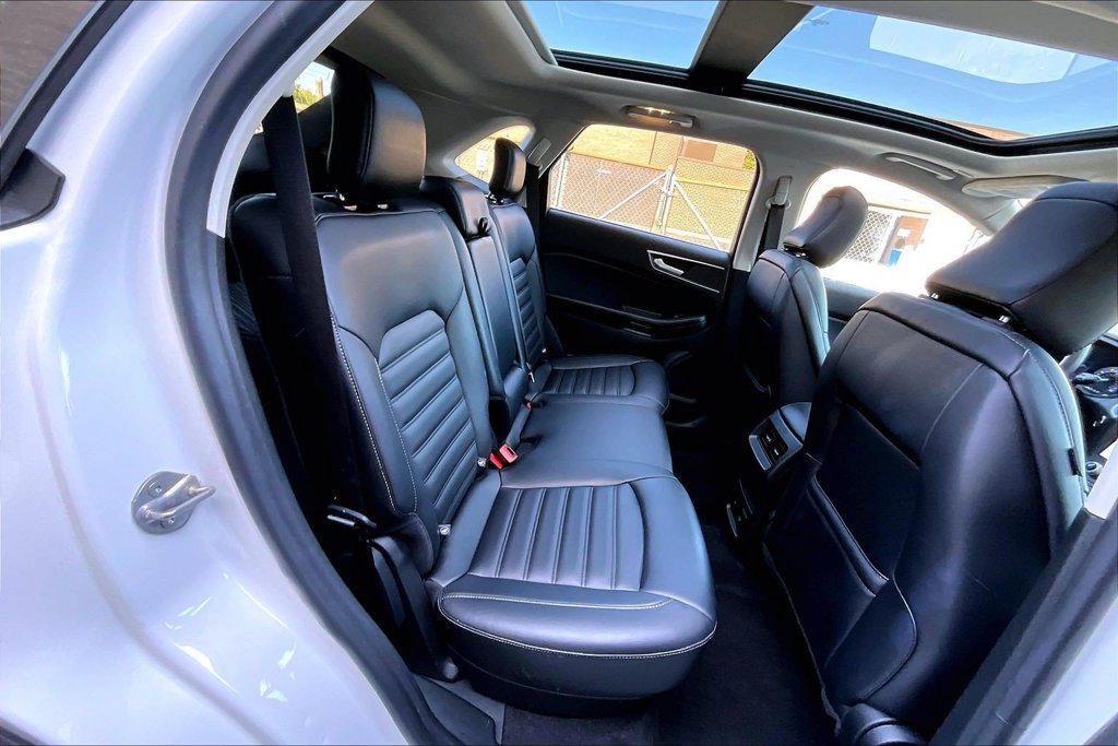 Certified 2024 Ford Edge SEL w/ Convenience Package AWD/4WD image 26