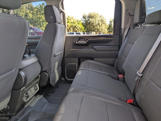 Used 2024 GMC Sierra 2500 SLE w/ SLE Value Package; image 14