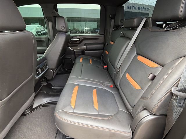 Used 2022 GMC Sierra 2500 AT4 image 17