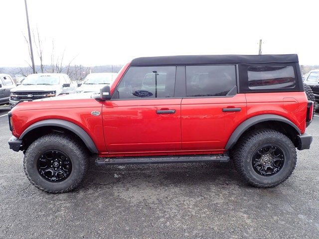 Certified 2024 Ford Bronco Wildtrak image 6