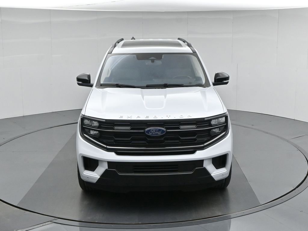 Certified 2025 Ford Expedition Active RWD image 39