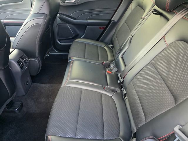 Certified 2025 Ford Escape ST-Line image 9