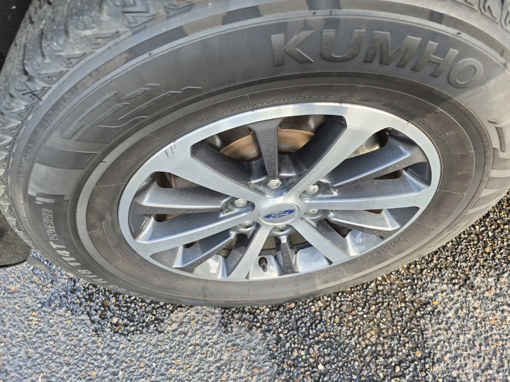 Certified 2021 Ford Expedition XLT RWD image 27
