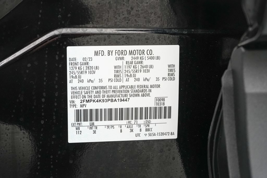 Certified 2023 Ford Edge Titanium AWD/4WD image 26