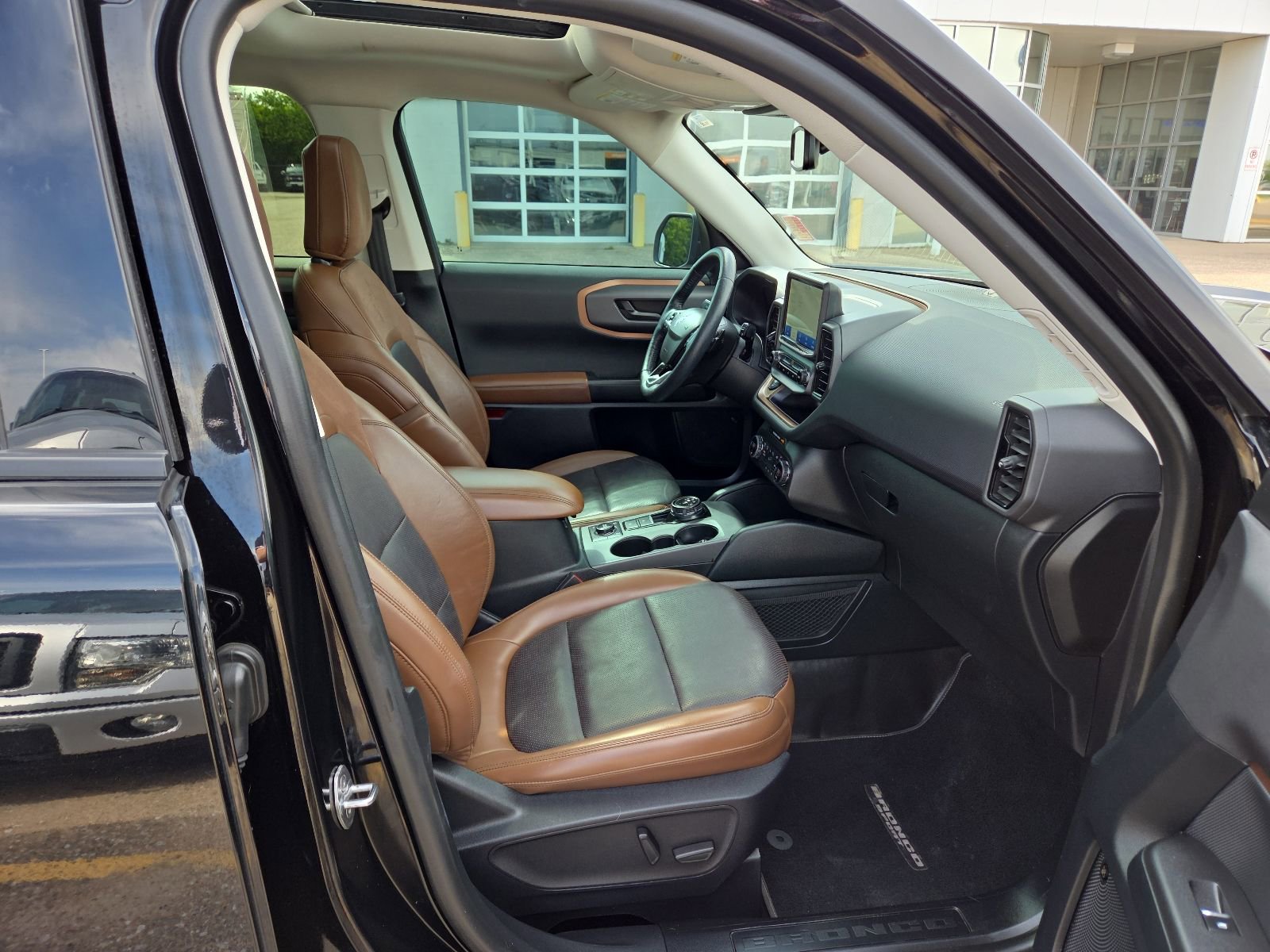 Certified 2021 Ford Bronco Sport Badlands w/ Badlands Package AWD/4WD image 40