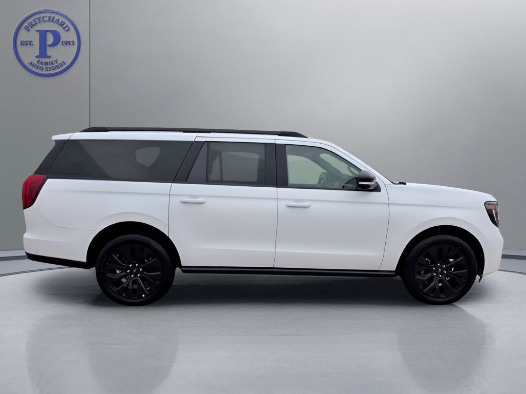 Certified 2025 Ford Expedition Max Platinum w/ Stealth Appearance Package AWD/4WD image 8