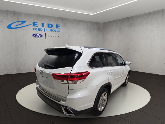 Used 2019 Toyota Highlander Limited AWD/4WD image 10
