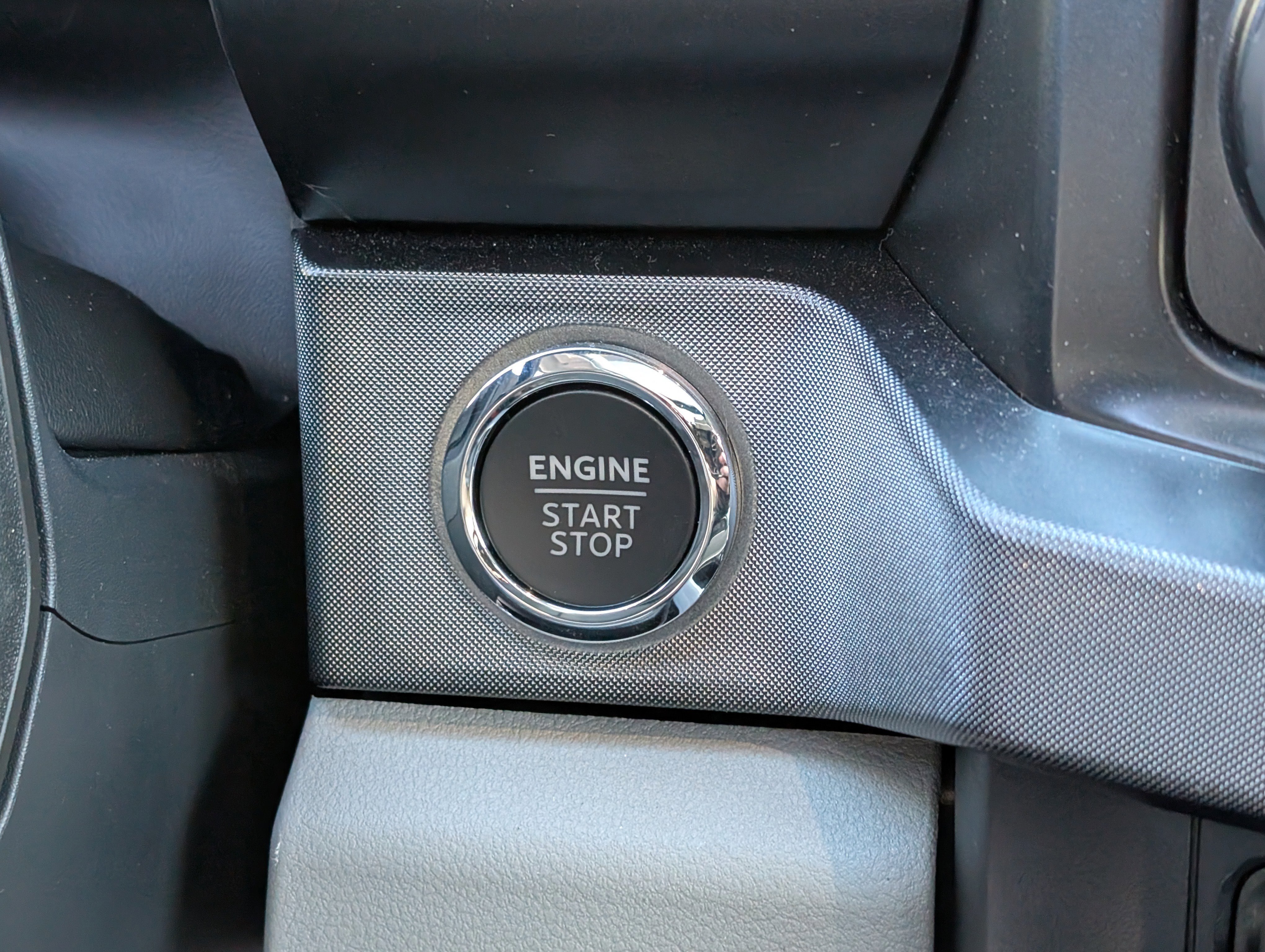 Certified 2024 Ford F250 Limited w/ FX4 Off-Road Package image 34