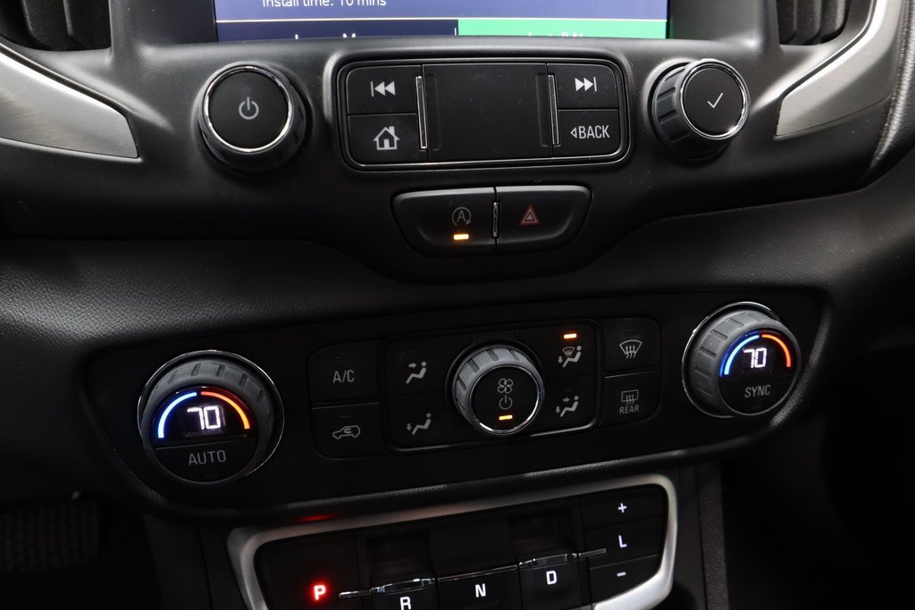 Used 2022 GMC Terrain SLT w/ Infotainment Package II image 33