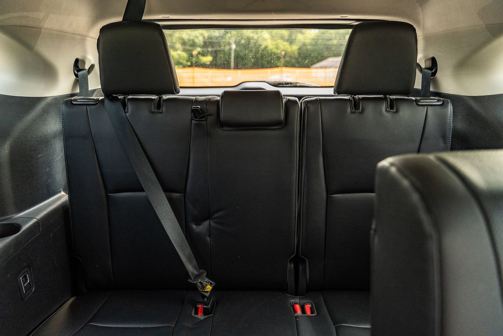 Used 2020 Toyota Highlander Limited FWD image 23