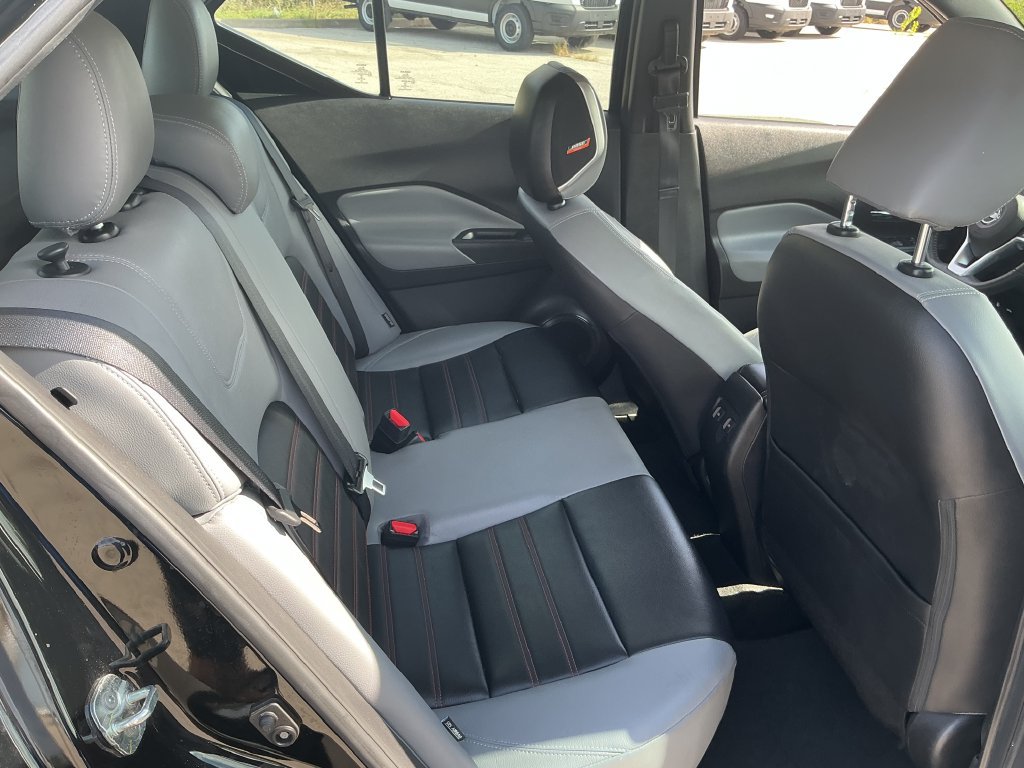 Used 2023 Nissan Kicks SR w/ SR Premium Package FWD image 18