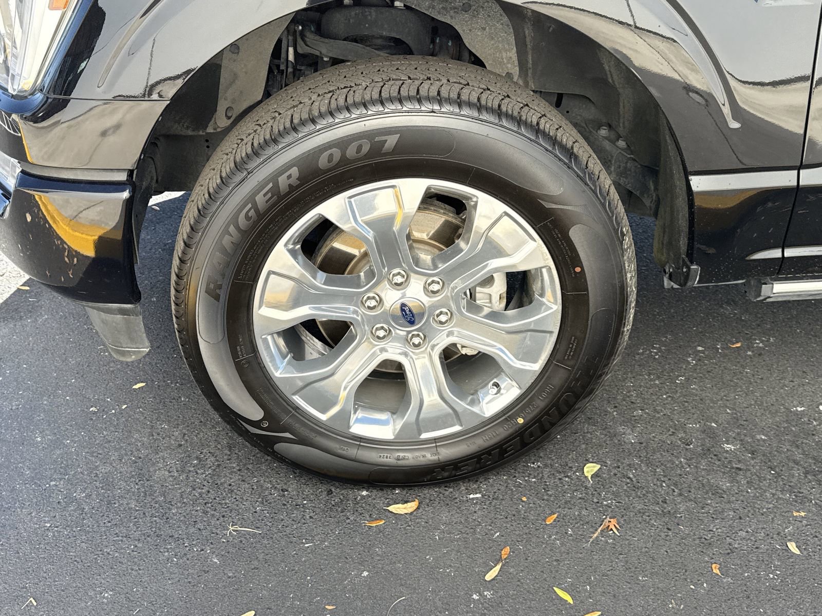 Certified 2023 Ford F150 Platinum image 32