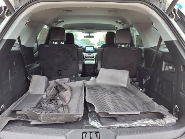 Certified 2024 Ford Explorer XLT w/ Equipment Group 202A AWD/4WD image 22