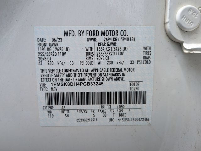 Certified 2023 Ford Explorer XLT w/ Equipment Group 202A AWD/4WD image 24