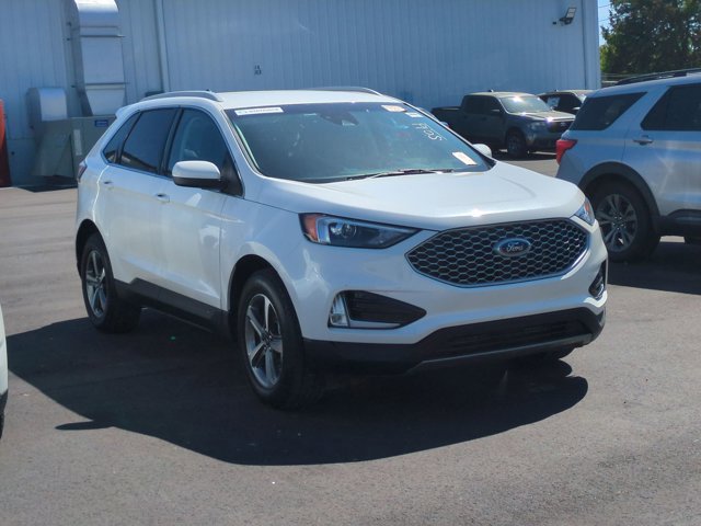 Certified 2023 Ford Edge SEL w/ Convenience Package AWD/4WD image 1