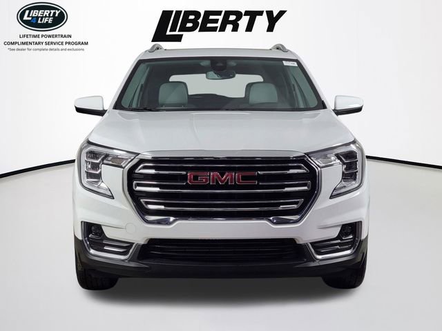 Used 2022 GMC Terrain SLT w/ Infotainment Package II AWD/4WD image 8
