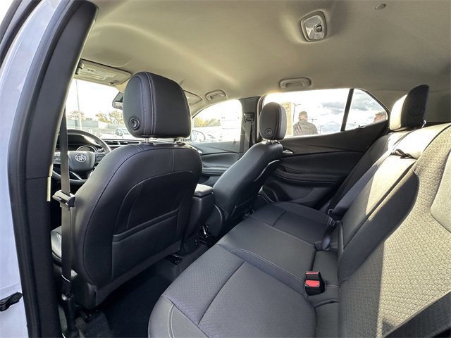 Used 2023 Buick Encore GX Select w/ Sport Touring Package image 19