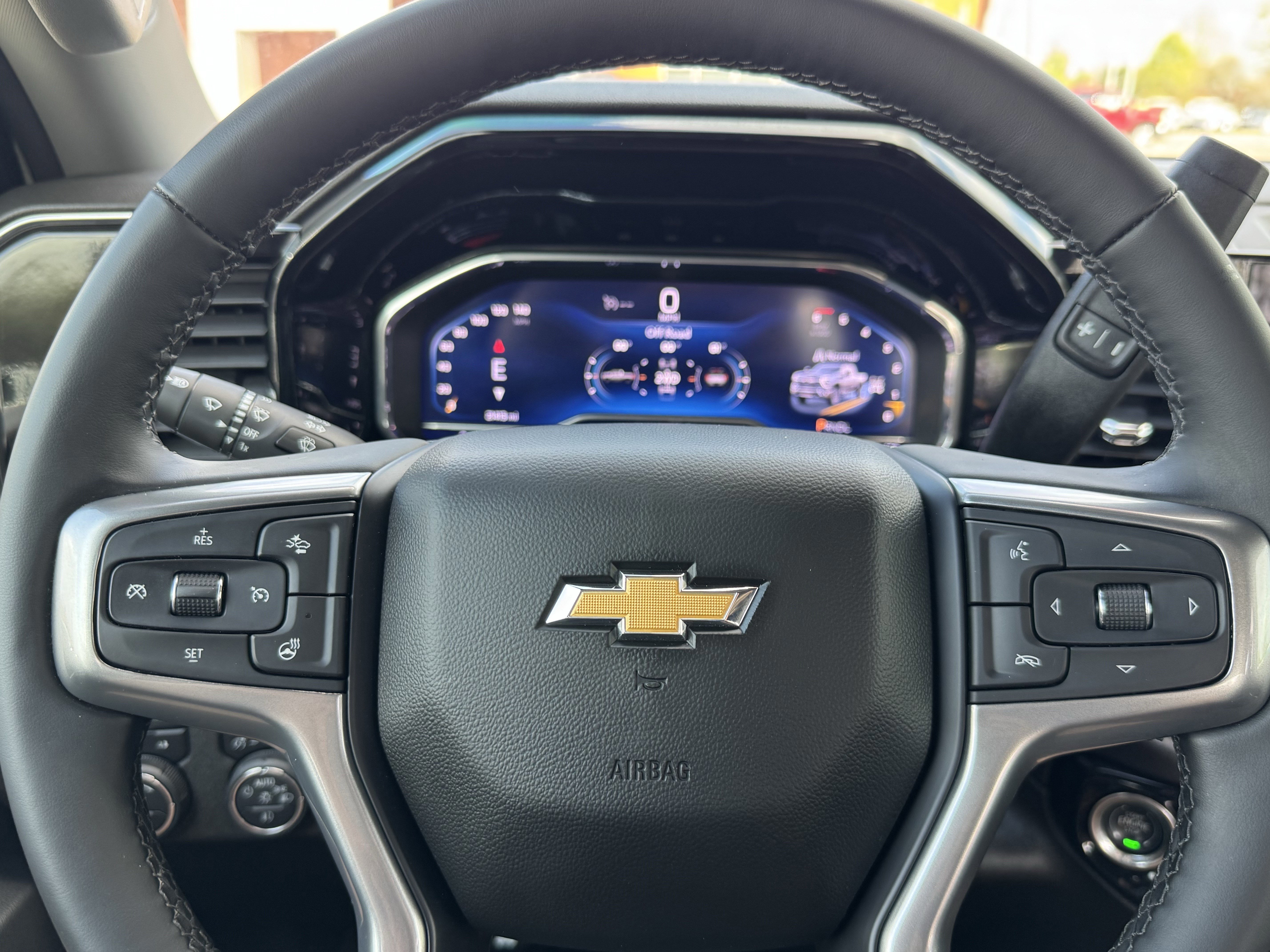 Used 2025 Chevrolet Silverado 2500 LTZ image 15