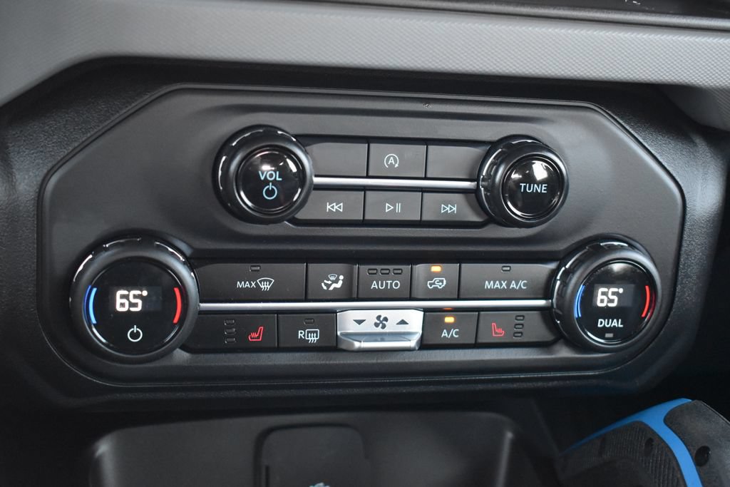Certified 2023 Ford Bronco Black Diamond AWD/4WD image 20