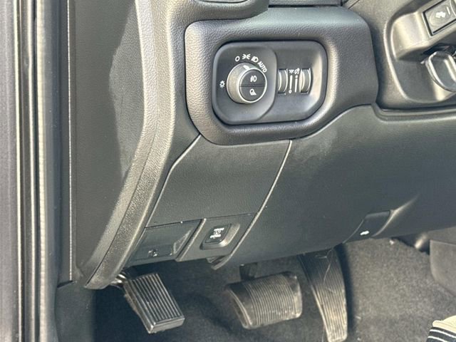 Used 2022 RAM 3500 Laramie image 28