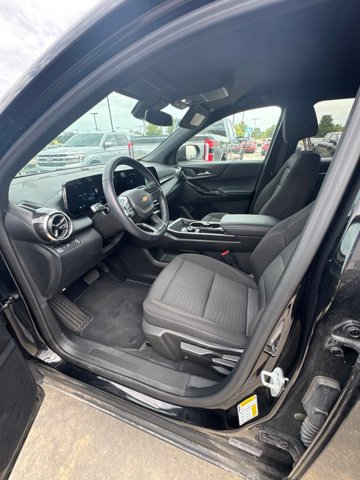 Used 2026 Chevrolet Equinox LT FWD image 6