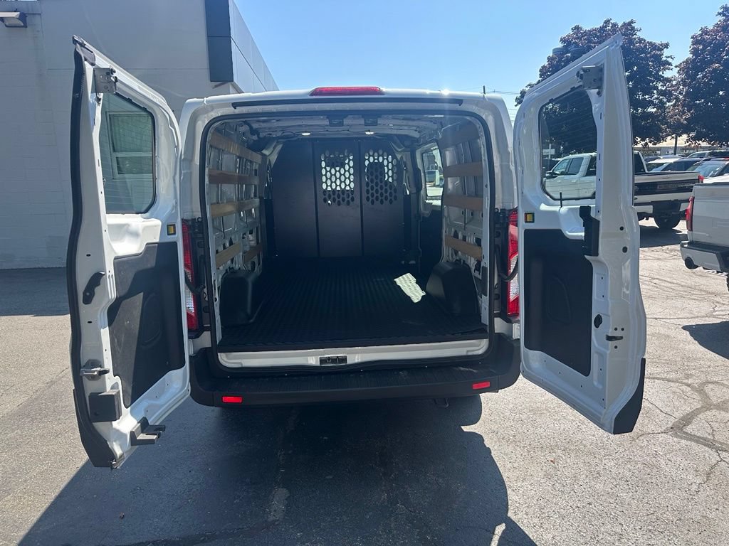 Certified 2025 Ford Transit 250 Low Roof w/ Exterior Upgrade Package RWD image 5