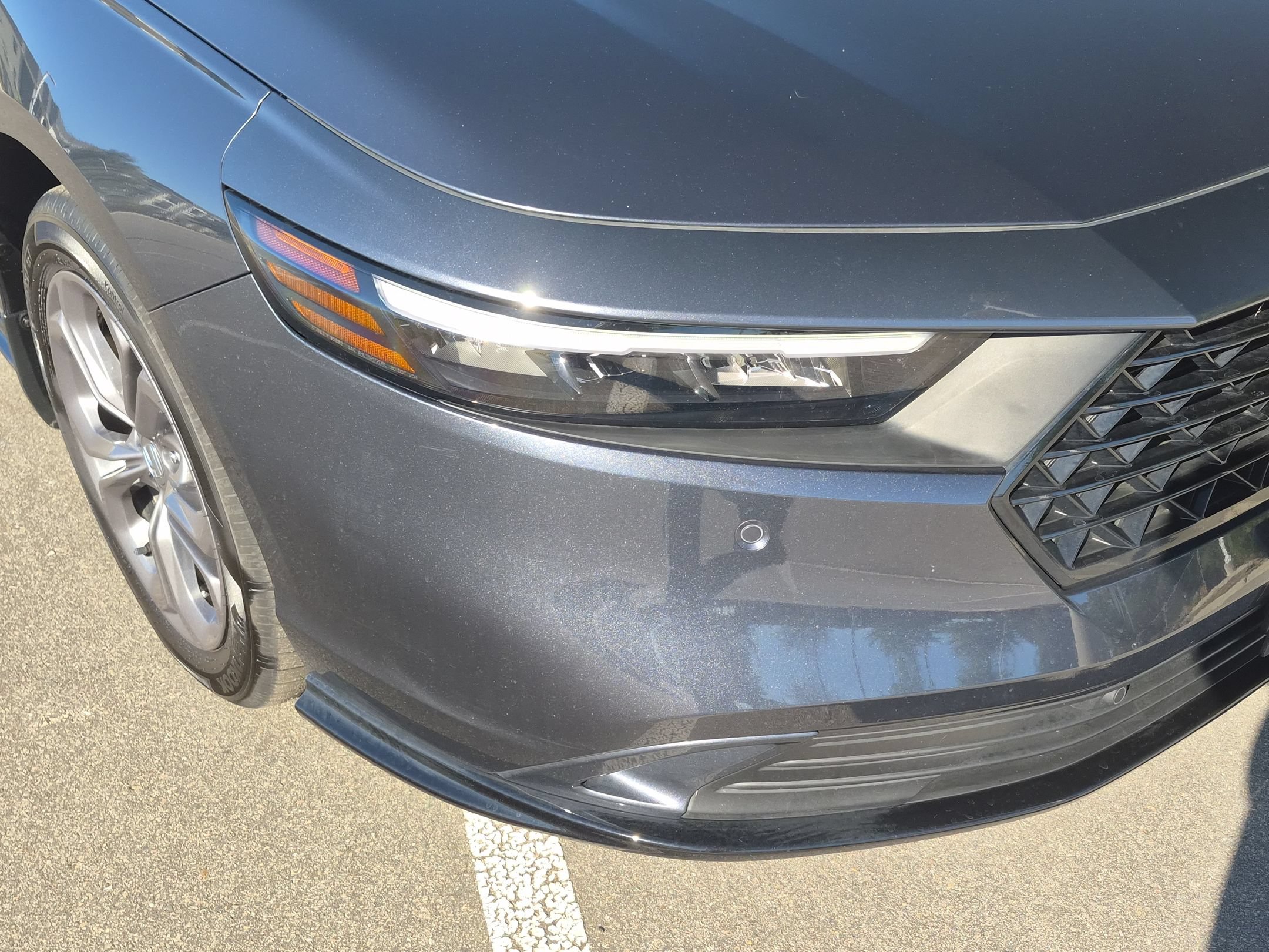 Used 2025 Honda Accord EX-L image 10