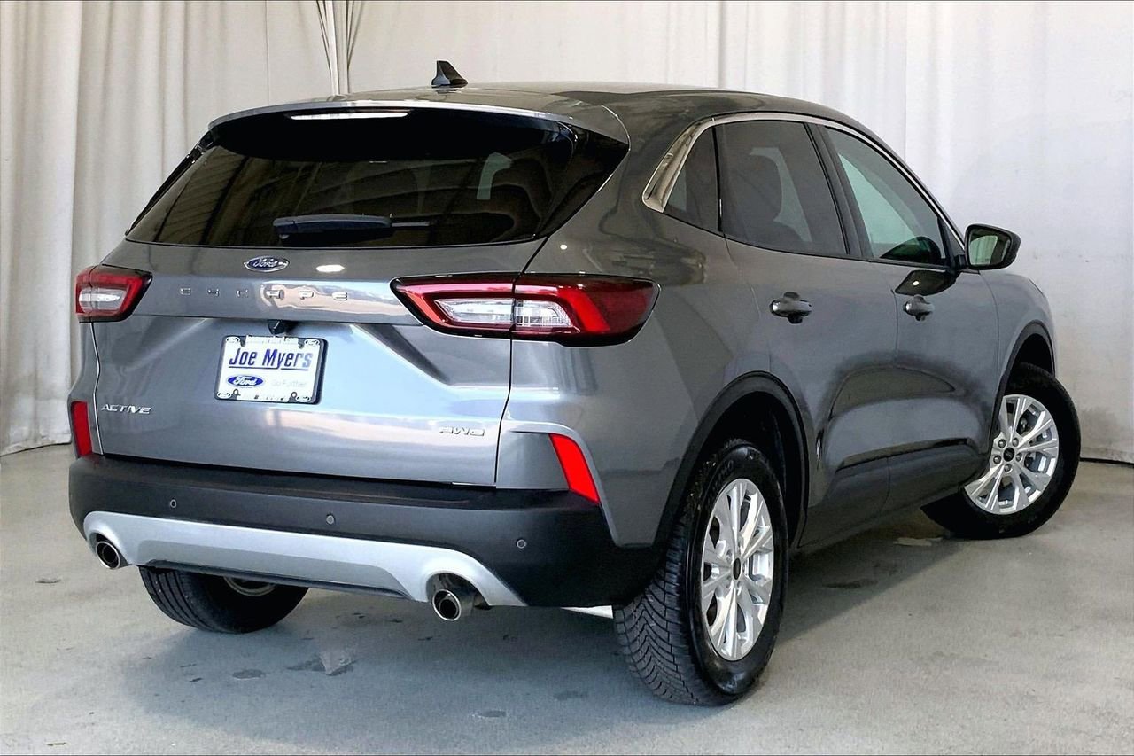 Certified 2024 Ford Escape Active AWD/4WD image 13