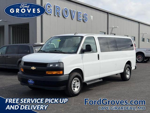 Used 2022 Chevrolet Express 3500 LS image 5