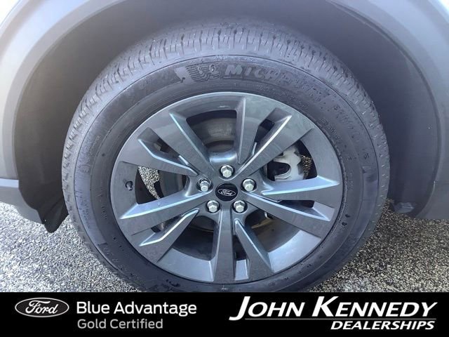 Certified 2023 Ford Explorer XLT w/ Equipment Group 202A image 39