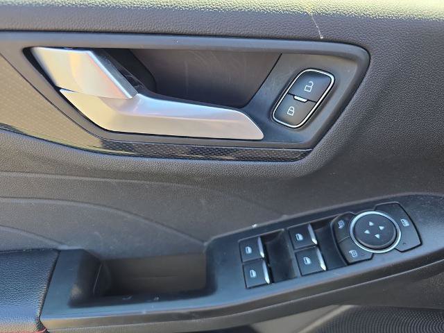 Certified 2023 Ford Escape ST-Line w/ Tech Pack #1 AWD/4WD image 18