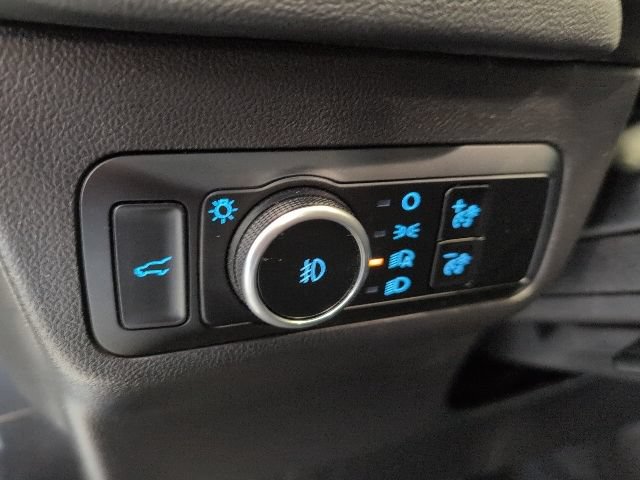 Certified 2024 Ford Escape Platinum AWD/4WD image 16