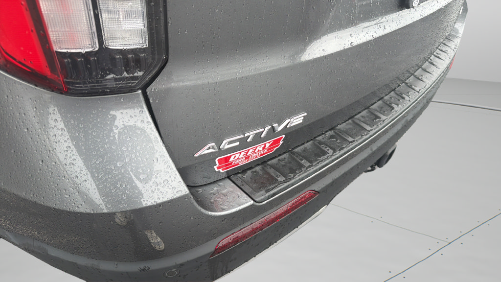 Certified 2025 Ford Explorer Active w/ Active Comfort Package AWD/4WD image 34
