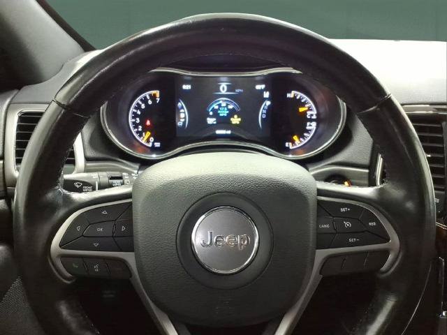 Used 2021 Jeep Grand Cherokee Laredo X AWD/4WD image 24