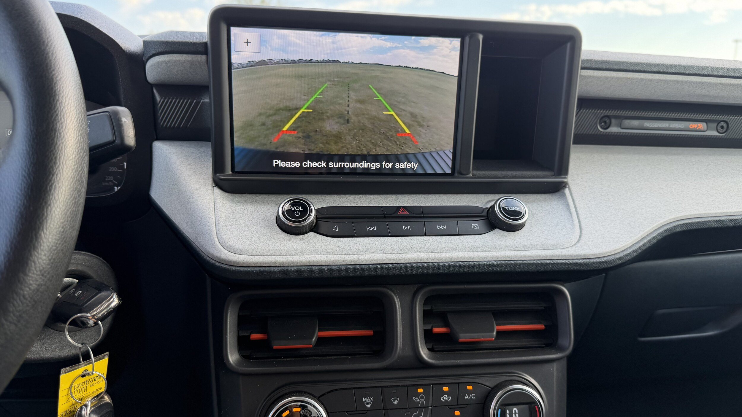 Certified 2022 Ford Maverick XLT FWD image 33